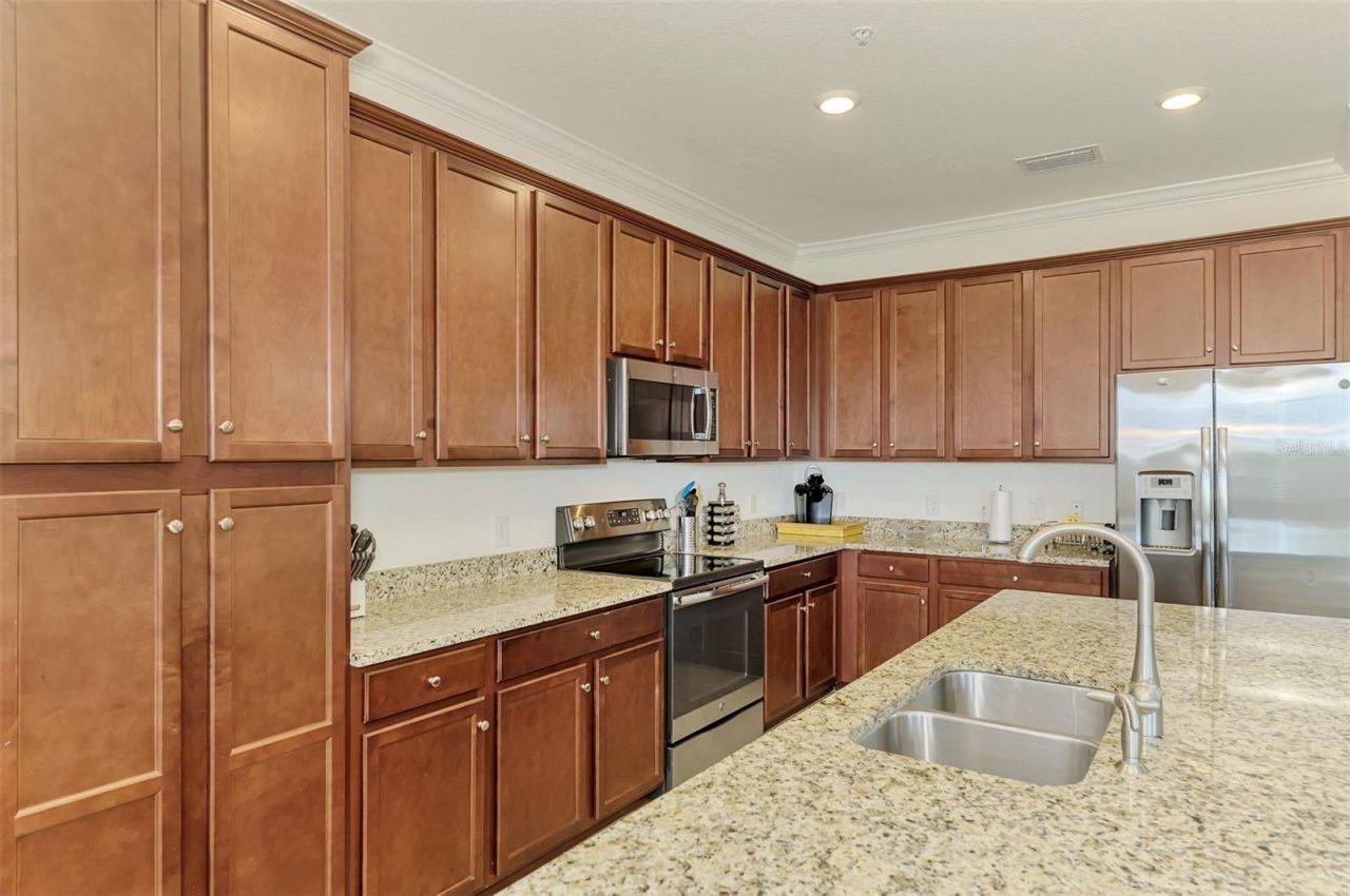 17108 Vardon Terrace, Unit 401, Bradenton, FL 34211 Photo