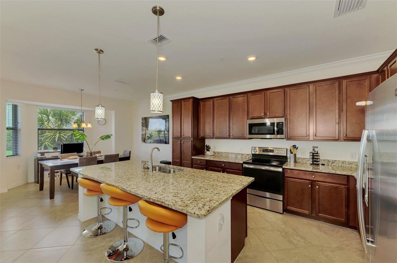 17108 Vardon Terrace, Unit 401, Bradenton, FL 34211 Photo