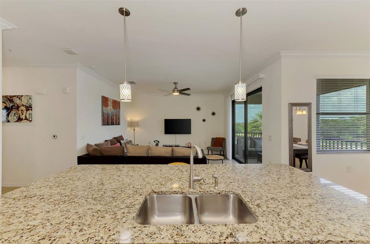 17108 Vardon Terrace, Unit 401, Bradenton, FL 34211 Photo