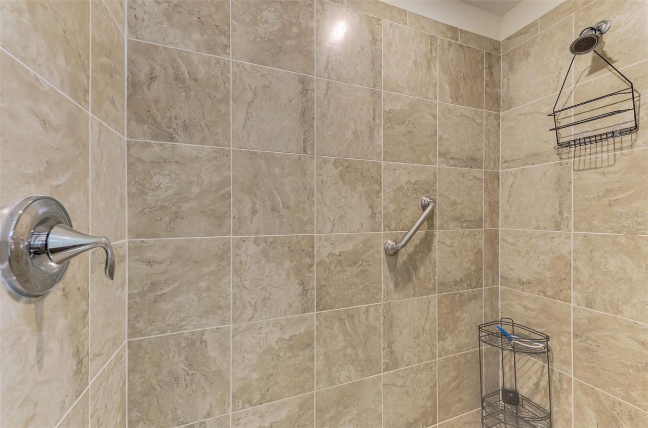 17108 Vardon Terrace, Unit 401, Bradenton, FL 34211 Photo