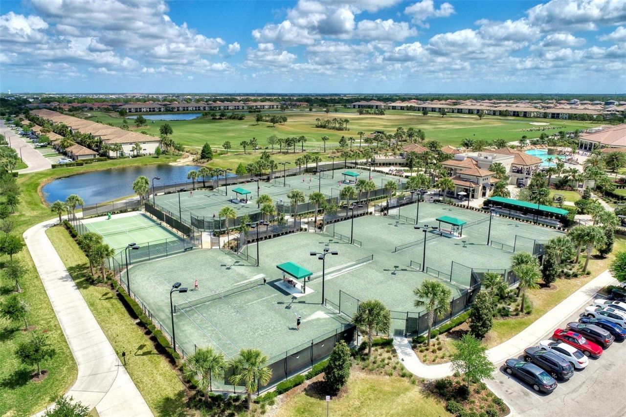17108 Vardon Terrace, Unit 401, Bradenton, FL 34211 Photo