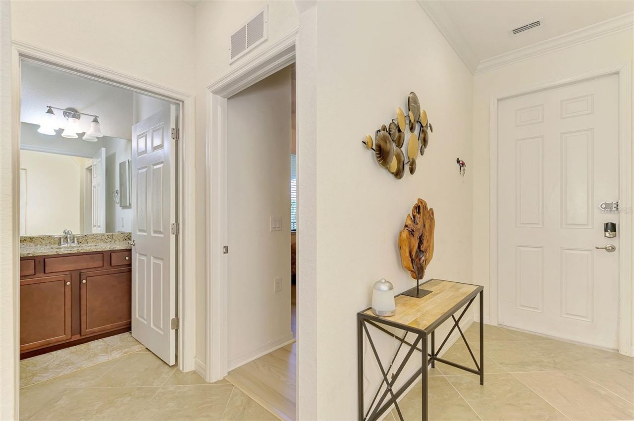 17108 Vardon Terrace, Unit 401, Bradenton, FL 34211 Photo