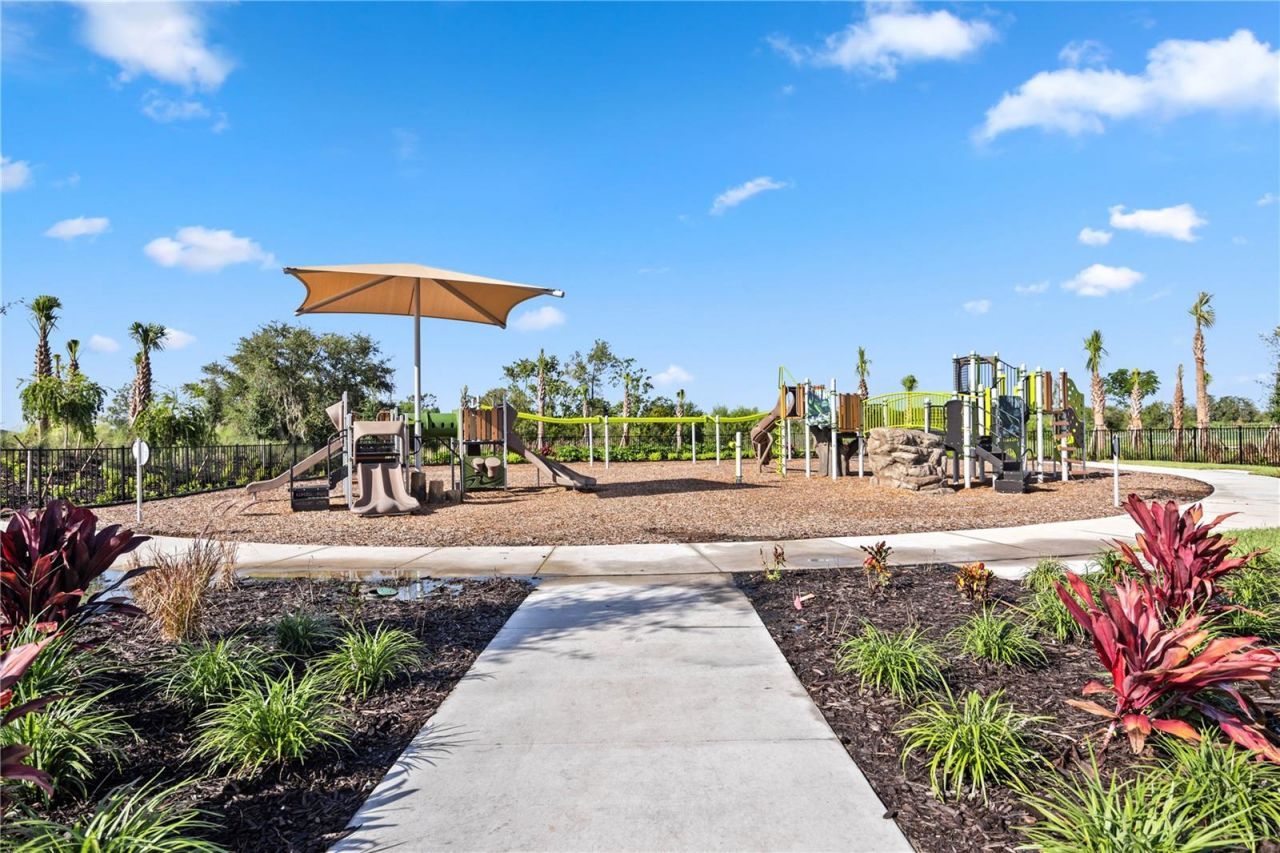 16905 Yard Spring Drive, Bradenton, FL 34211 Photo