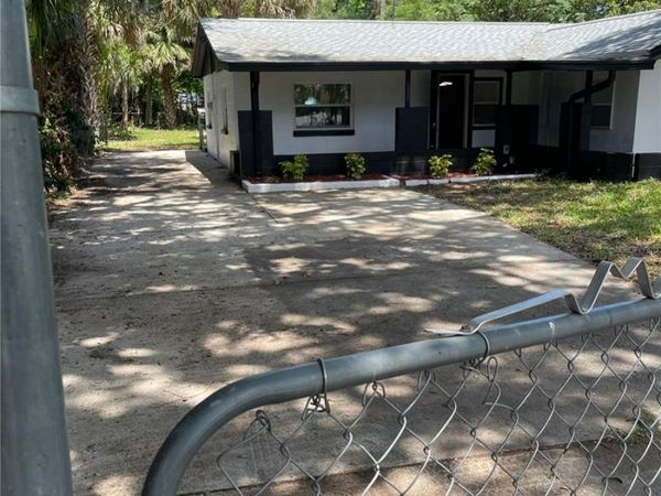 1139 WOODSIDE DRIVE , DAYTONA BEACH, FL 32117