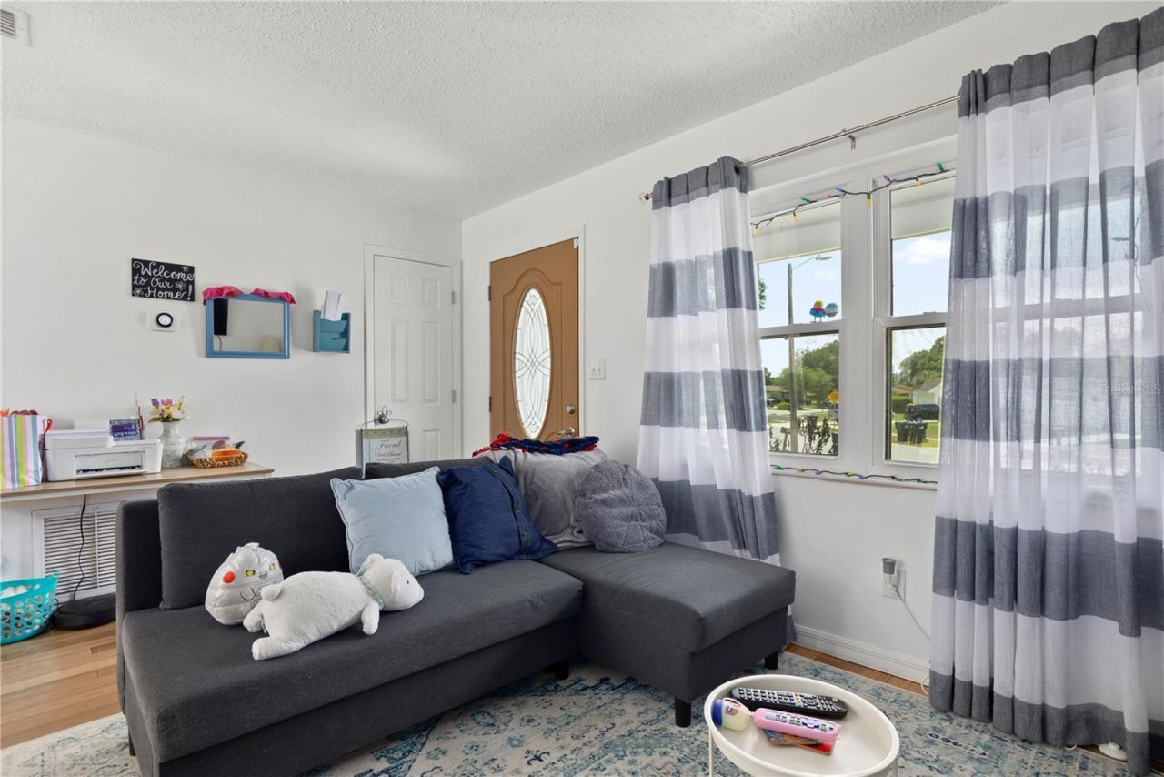 9711 Winder Trail, Orlando, FL 32817 Photo