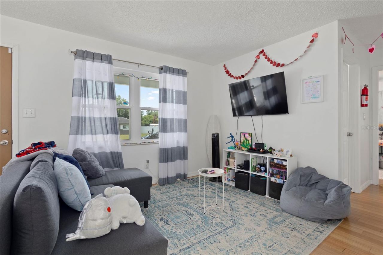 9711 Winder Trail, Orlando, FL 32817 Photo