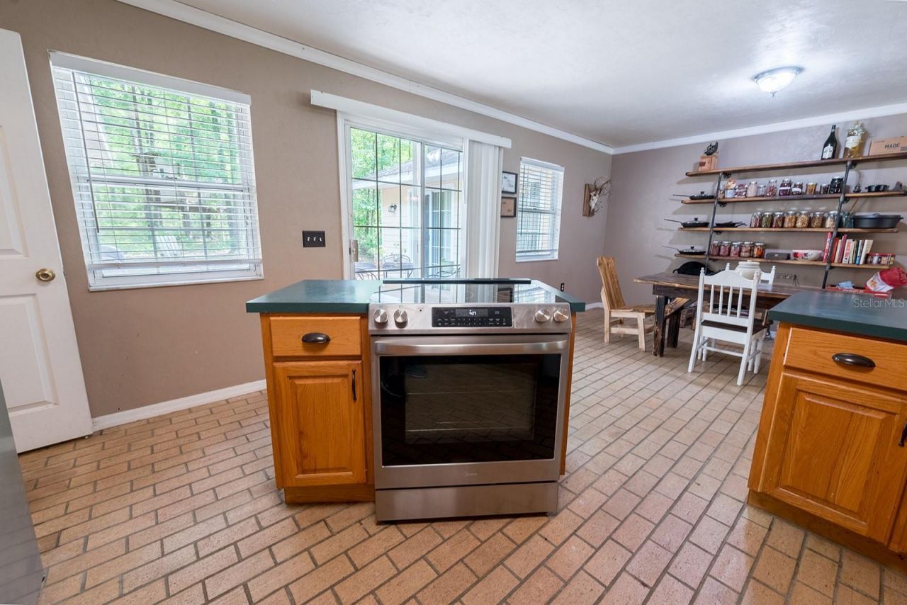 5876 SW 52nd Terrace , Lake Butler, FL 32054 Photo