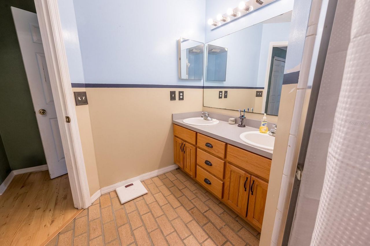 5876 SW 52nd Terrace , Lake Butler, FL 32054 Photo