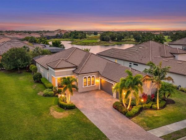4828 BENITO COURT , BRADENTON, FL 34211