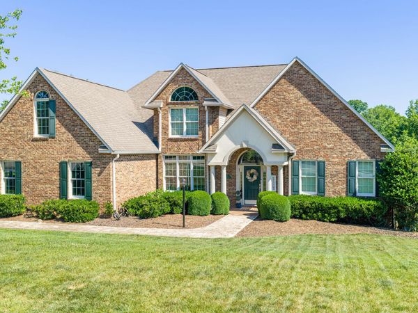 137 Ferrum DR , Salem, VA 24153