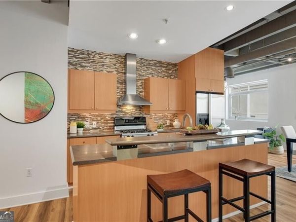 805 Peachtree Street NE, Unit 306, Atlanta, GA 30308