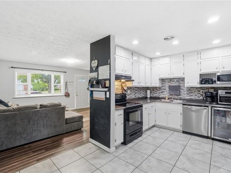 568 Georgia Drive, Xenia, OH 45385 Photo 12