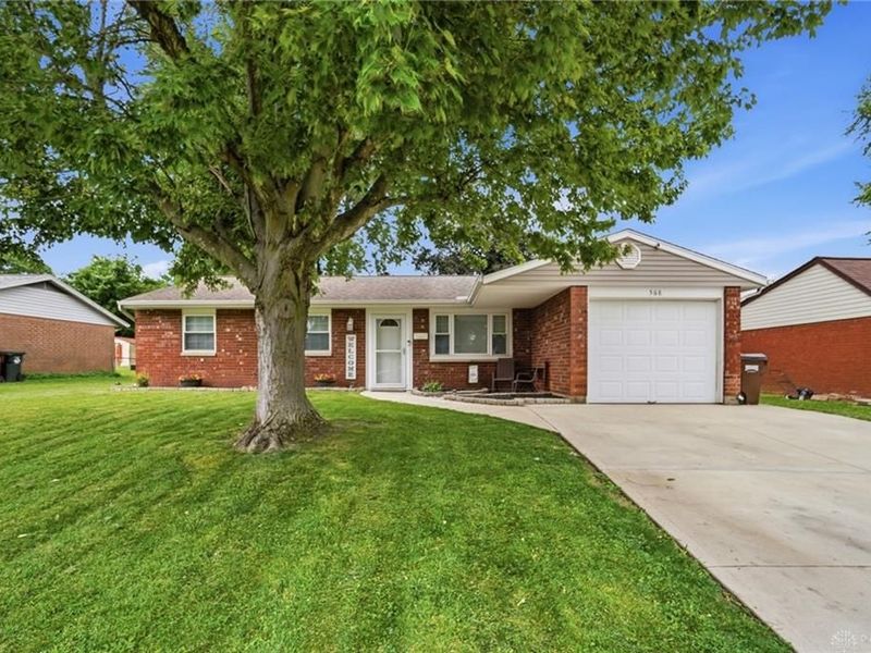 568 Georgia Drive, Xenia, OH 45385 Photo 2