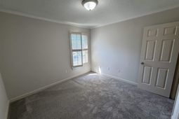 1038 N Guignard Drive  photo 4