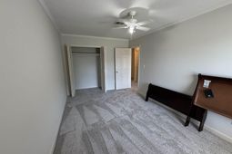 1038 N Guignard Drive  photo 4