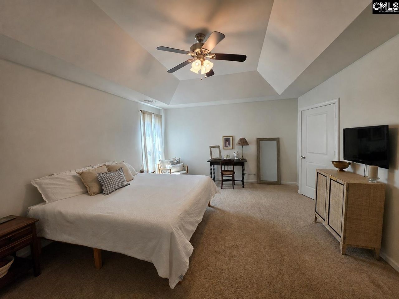 340 Pinnacle Ridge Drive Photo 10