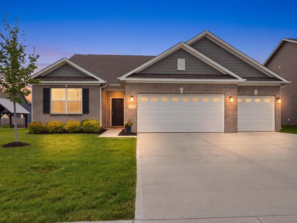 275 Carrick Glen Boulevard, Pendleton, IN 46064