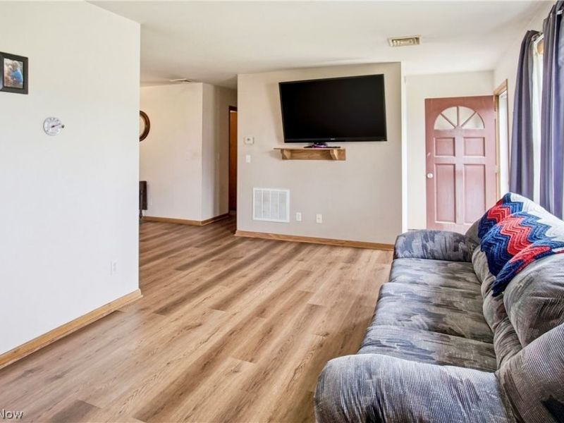 289 Elm Street, Duncan Falls, OH 43734 Photo 14