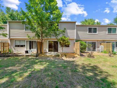 220 Elizabeth Street, Unit Apt C10, Chapel Hill, NC 27514