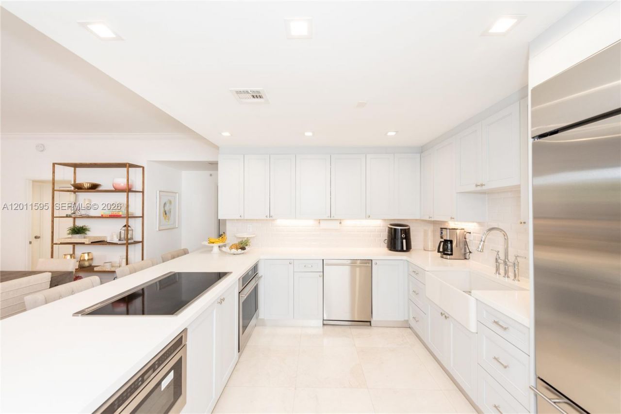 201 Crandon Blvd, Unit 138, Key Biscayne, FL 33149 Photo