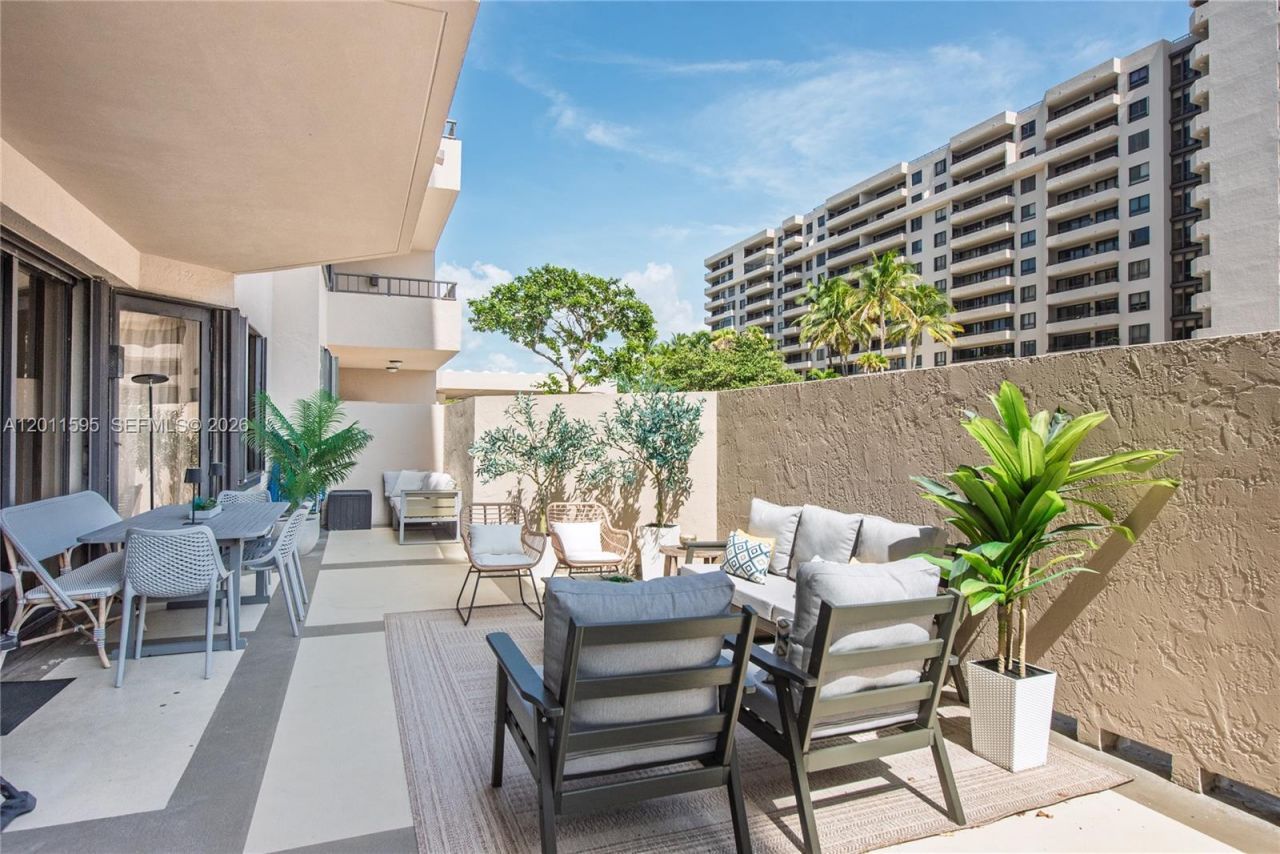 201 Crandon Blvd, Unit 138, Key Biscayne, FL 33149 Photo