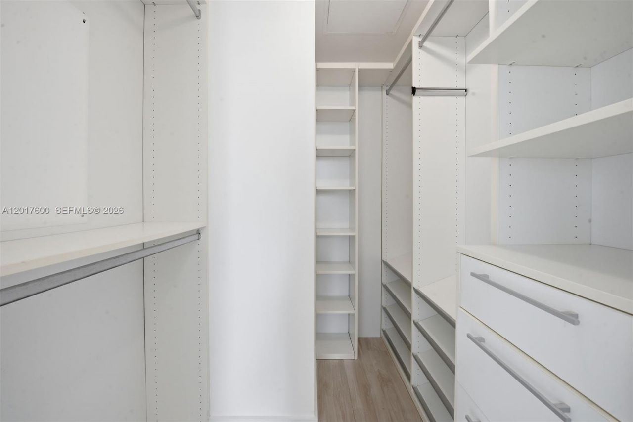 1300 S Miami Ave, Unit 1411, Miami, FL 33130 Photo