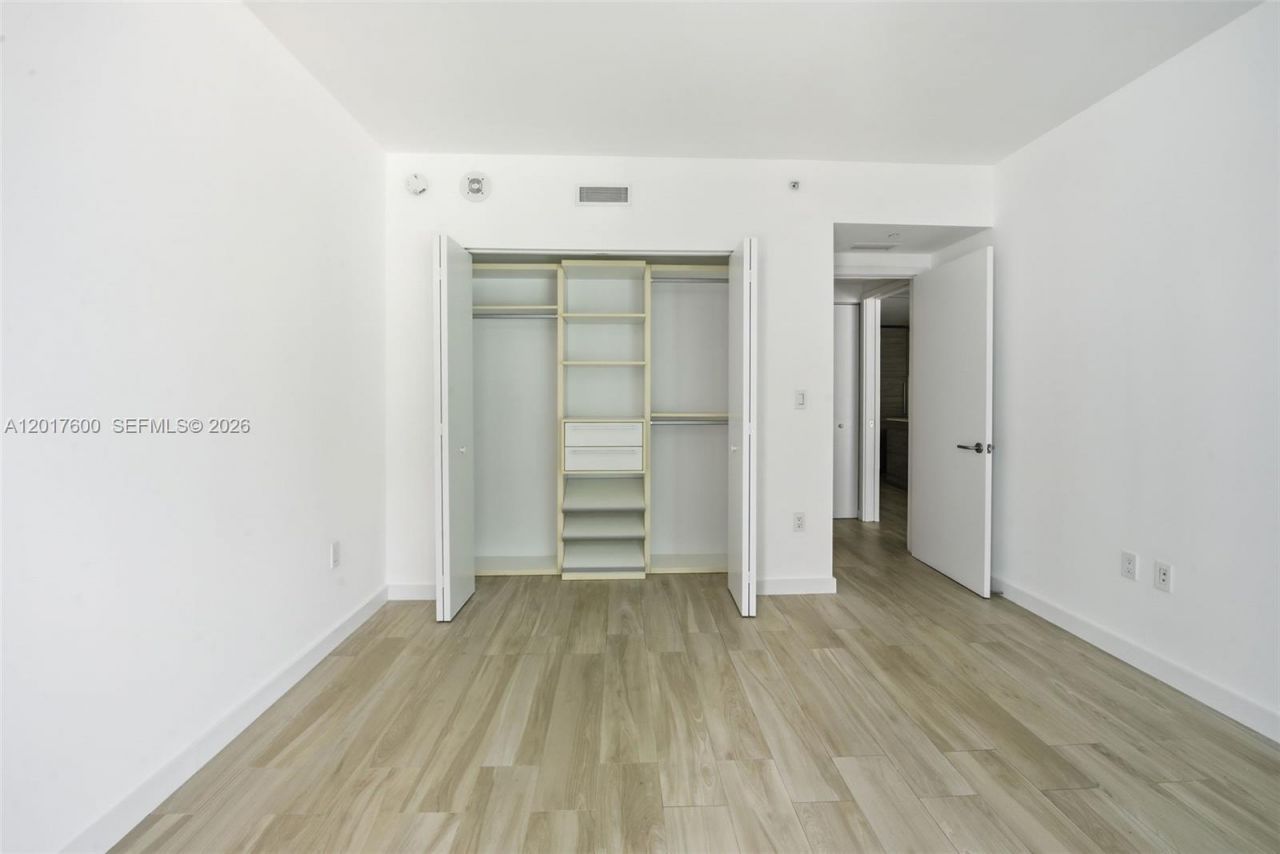 1300 S Miami Ave, Unit 1411, Miami, FL 33130 Photo