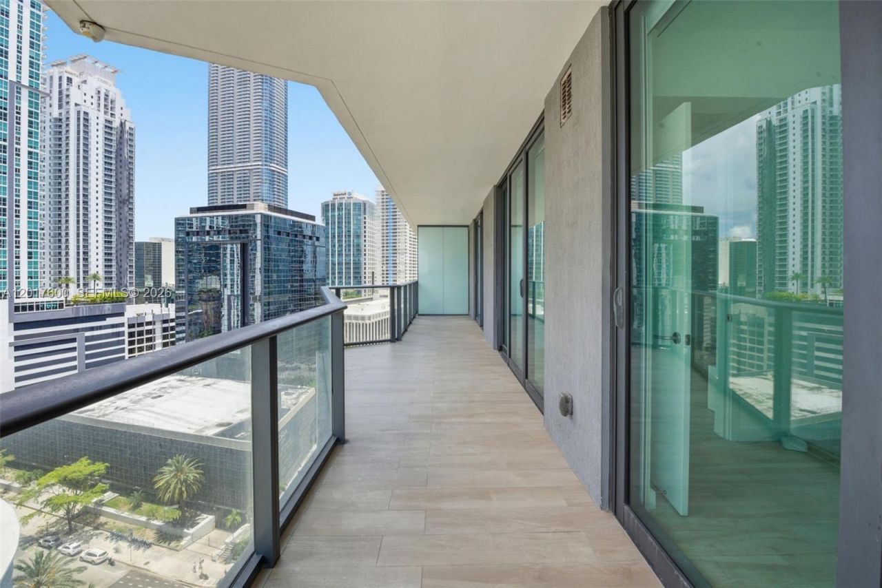 1300 S Miami Ave, Unit 1411, Miami, FL 33130 Photo