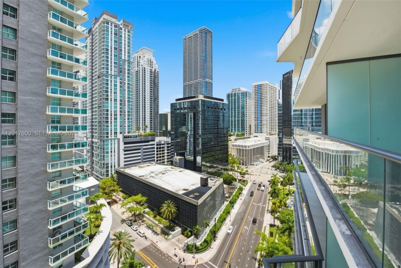 1300 S Miami Ave, Unit 1411, Miami, FL 33130 Photo