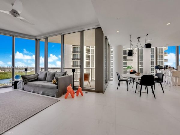 15701 Collins ave , Unit 3001, Sunny Isles Beach, FL 33160