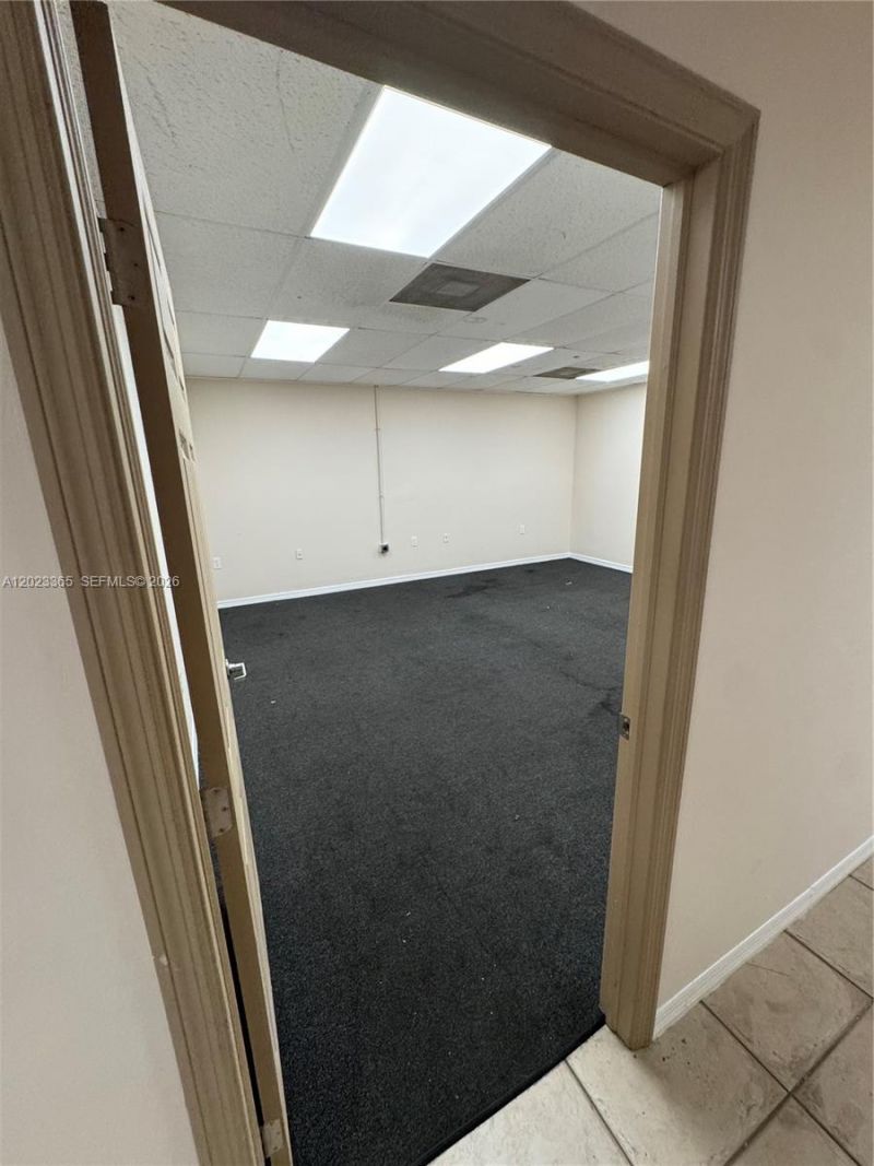 5788 SW 8th St , West Miami, FL 33144 Photo