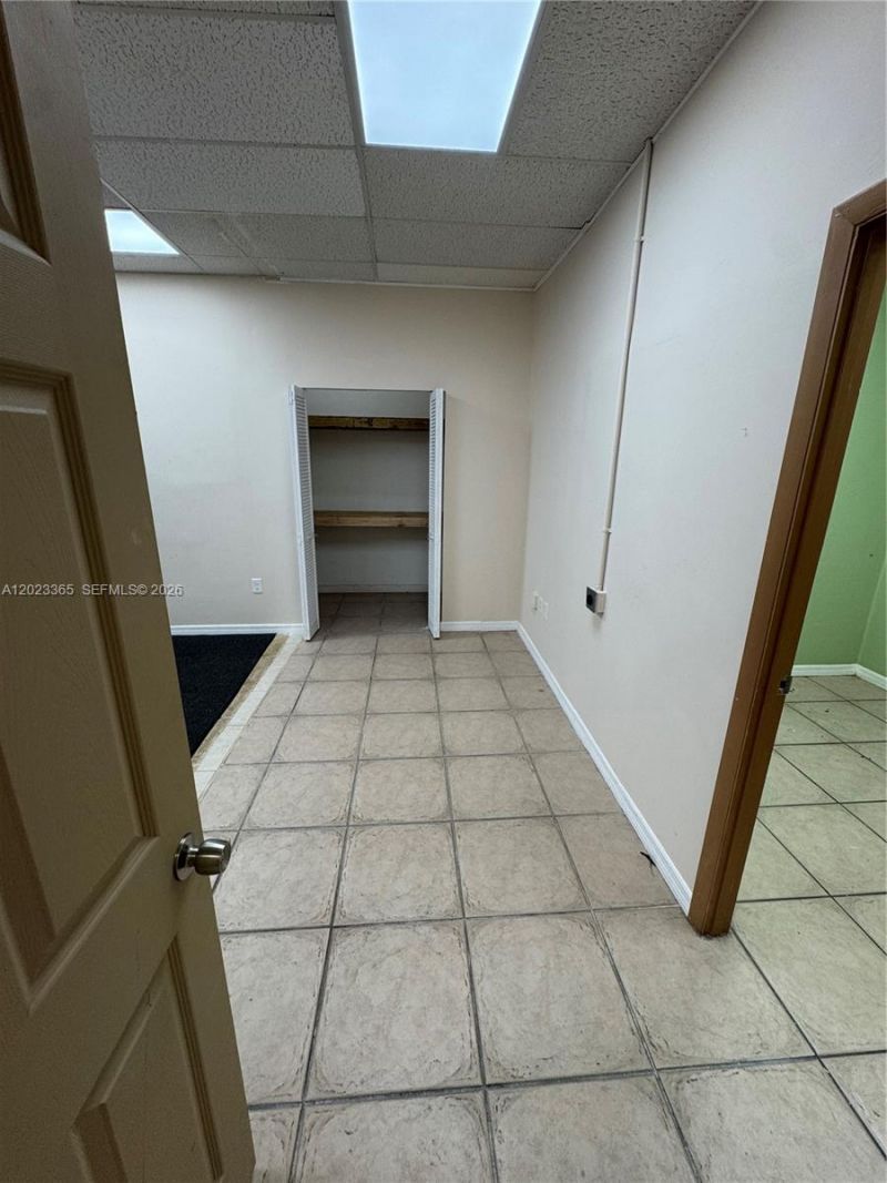 5788 SW 8th St , West Miami, FL 33144 Photo