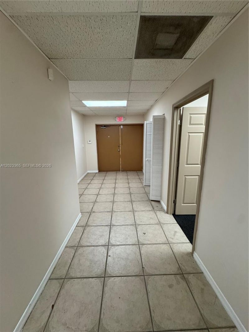 5788 SW 8th St , West Miami, FL 33144 Photo