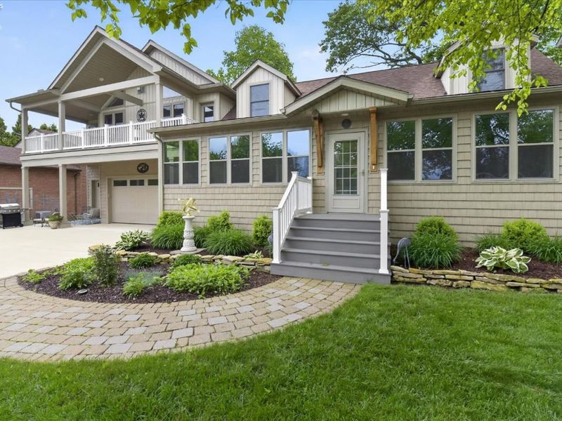 613 Plum Avenue, Lakeside, OH 43440 Photo 1