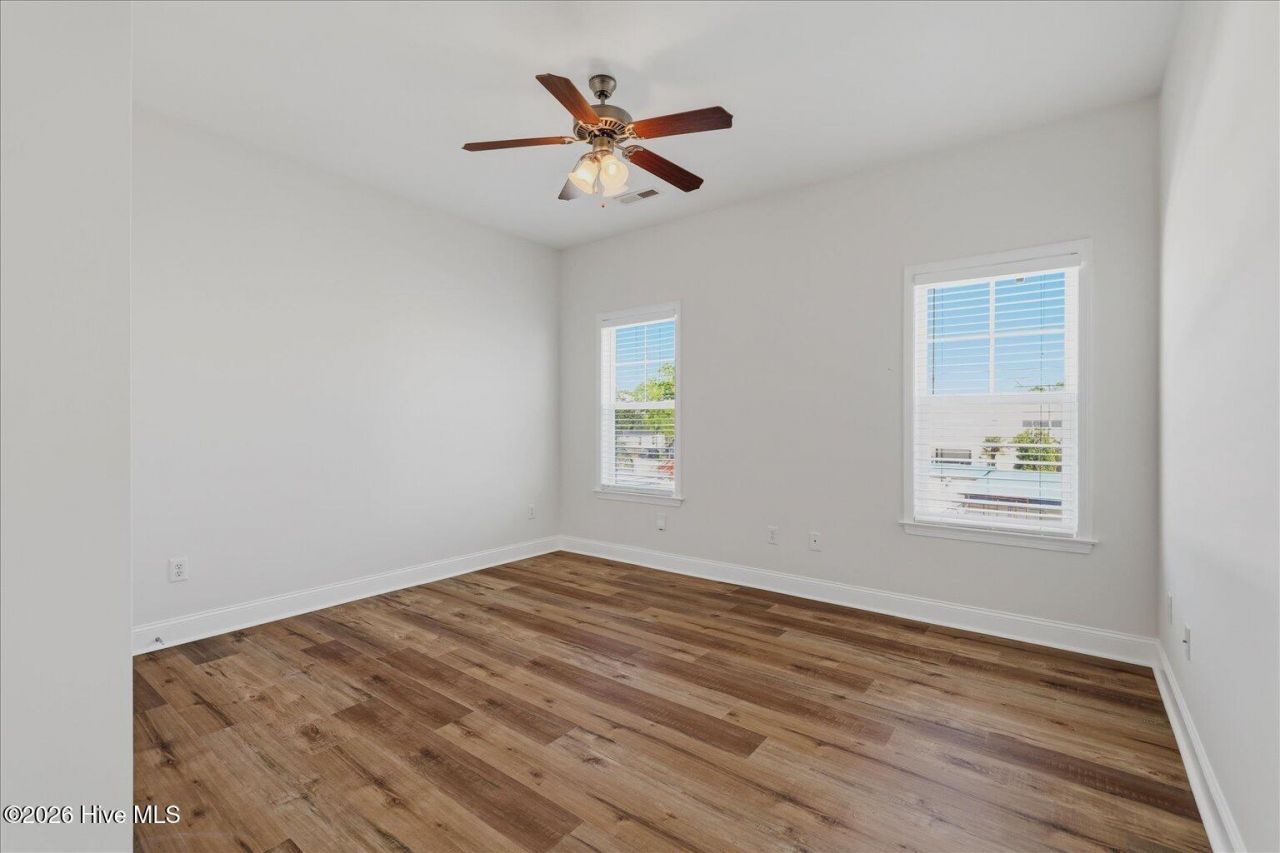 605 Texas Avenue Photo 16