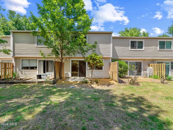 220 Elizabeth Street, Unit C10, Chapel Hill, NC 27514