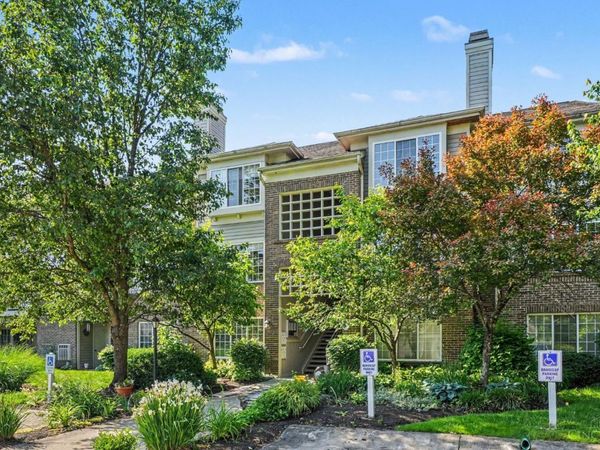 9805 Regatta Drive, Unit 301, Cincinnati, OH 45252