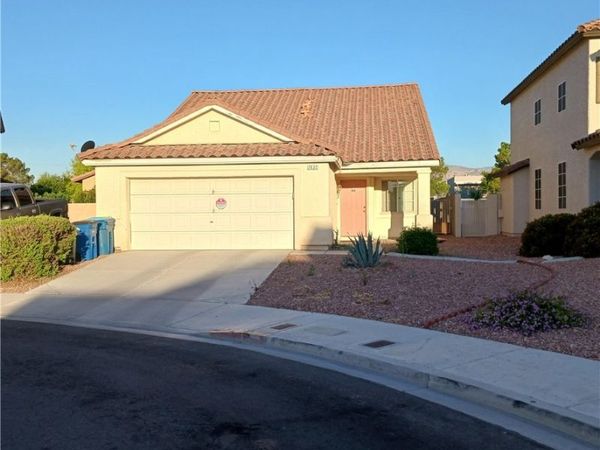 7632 Advantage Court , Las Vegas, NV 89129