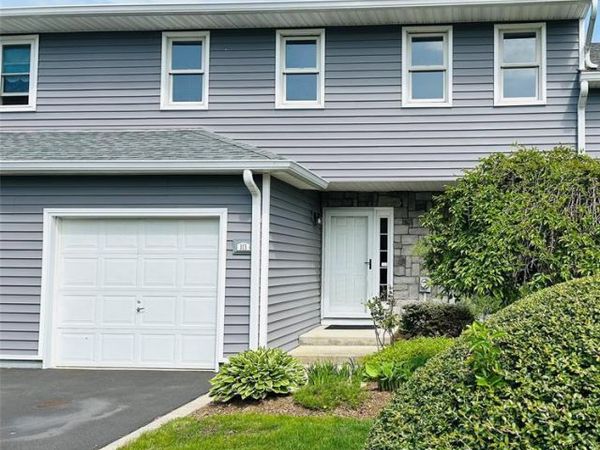 113 Alicia Drive , North Babylon, NY 11703