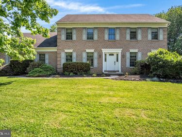 114 FOXFIRE LANE, LEWISBERRY, PA 17339