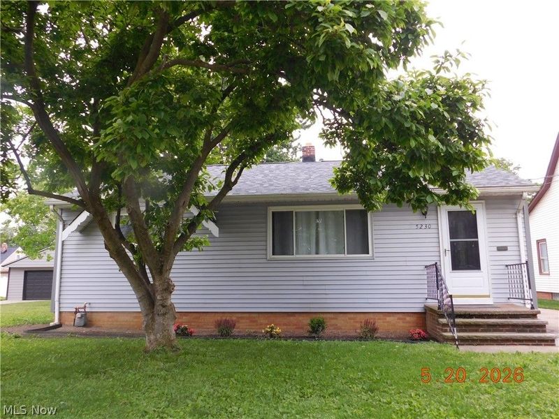 5230 W 147th Street , Brook Park, OH 44142 Photo 2