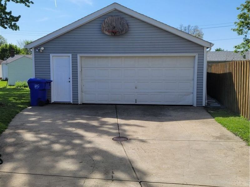 5230 W 147th Street , Brook Park, OH 44142 Photo 21