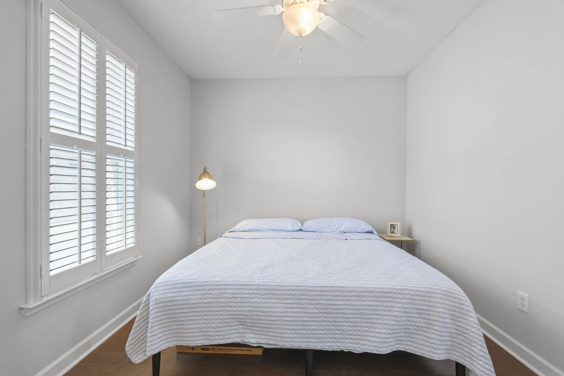 750 Howard Ave. Photo 32