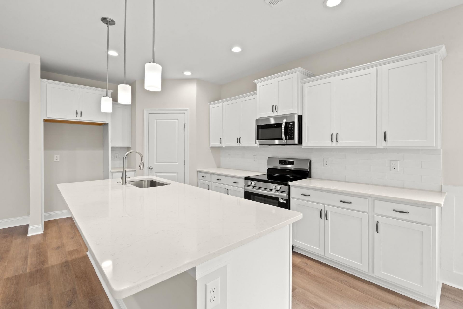 5109 Water Breeze Ct.  Photo 6