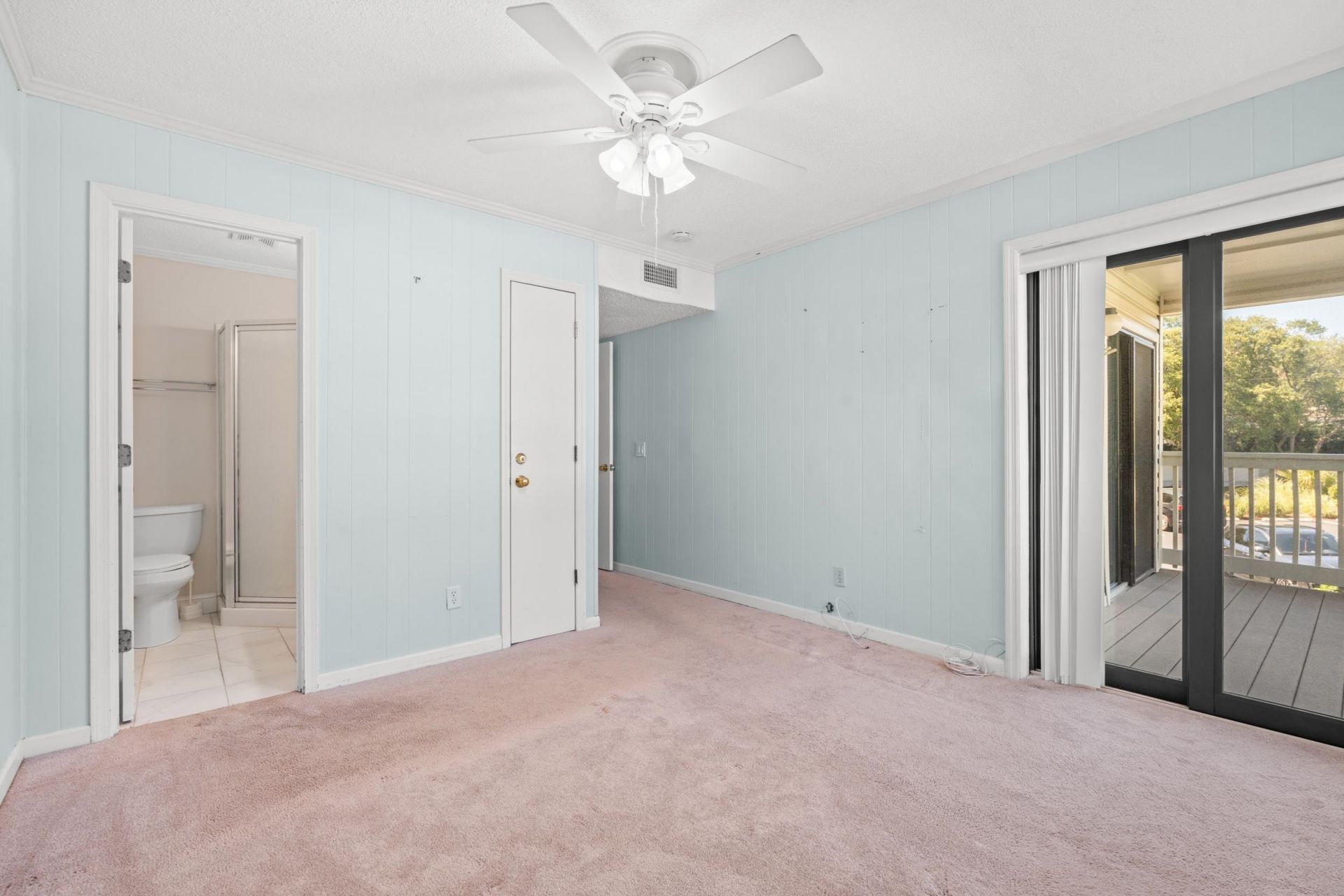 5601 Ocean Blvd. N Photo 12