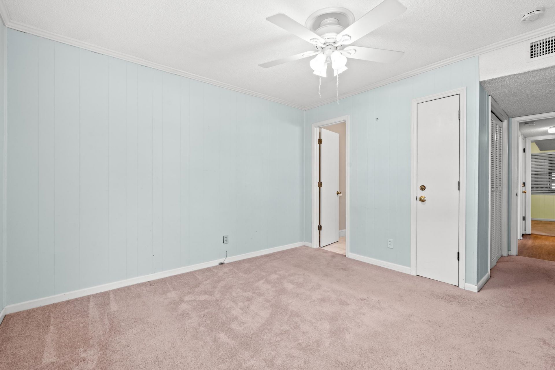 5601 Ocean Blvd. N Photo 14