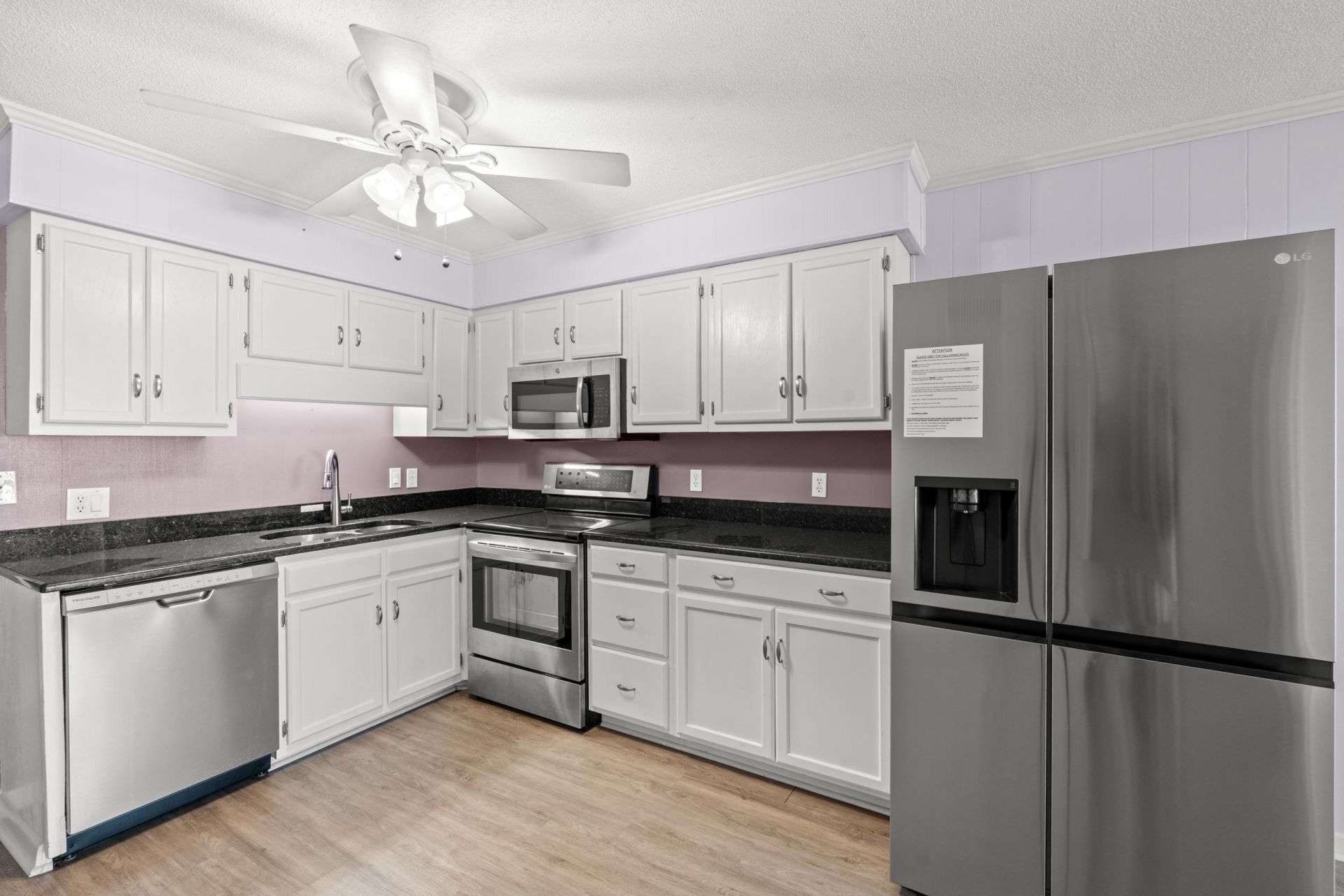 5601 Ocean Blvd. N Photo 6