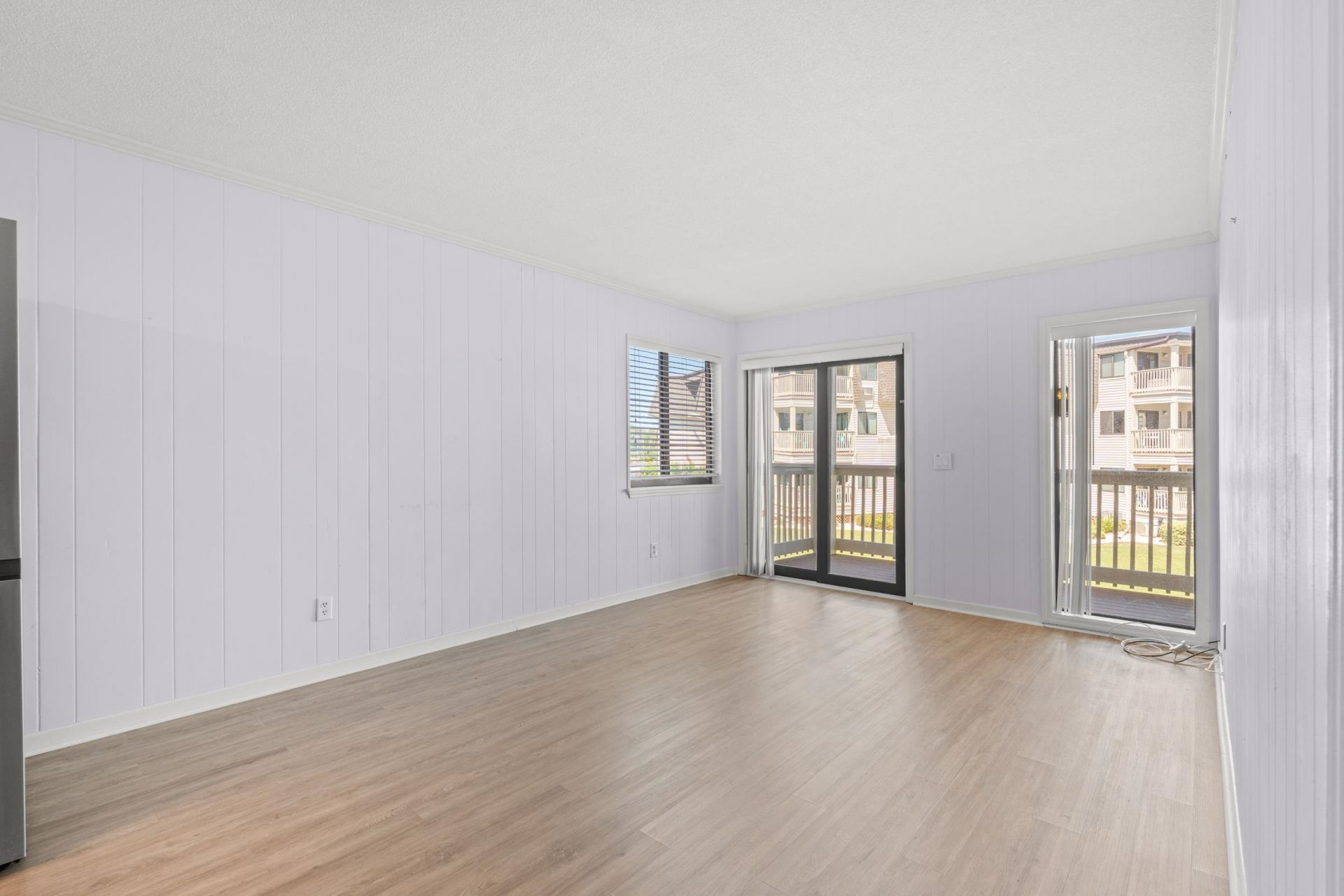 5601 Ocean Blvd. N Photo 8