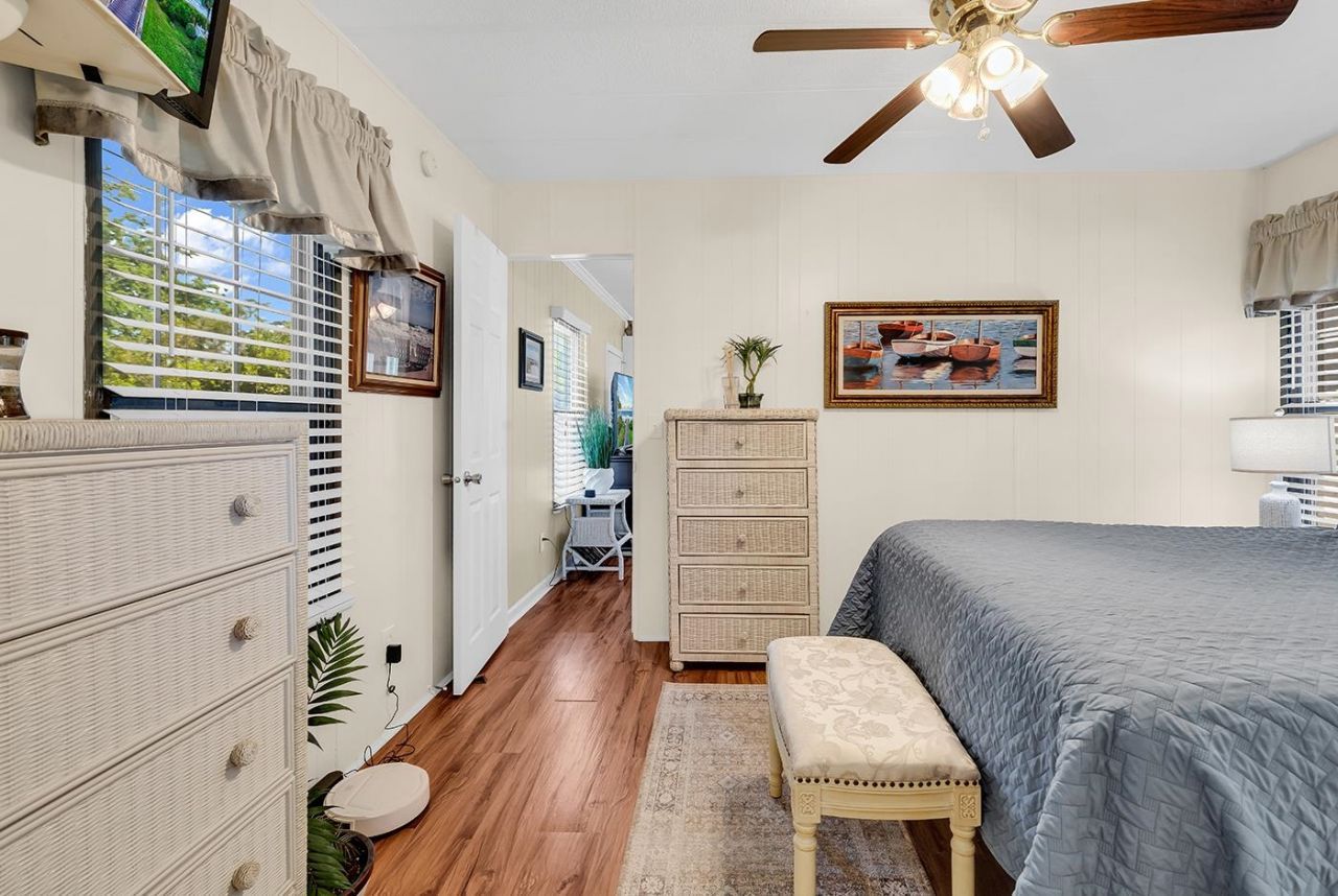 1511 Tams Dr. Photo 16