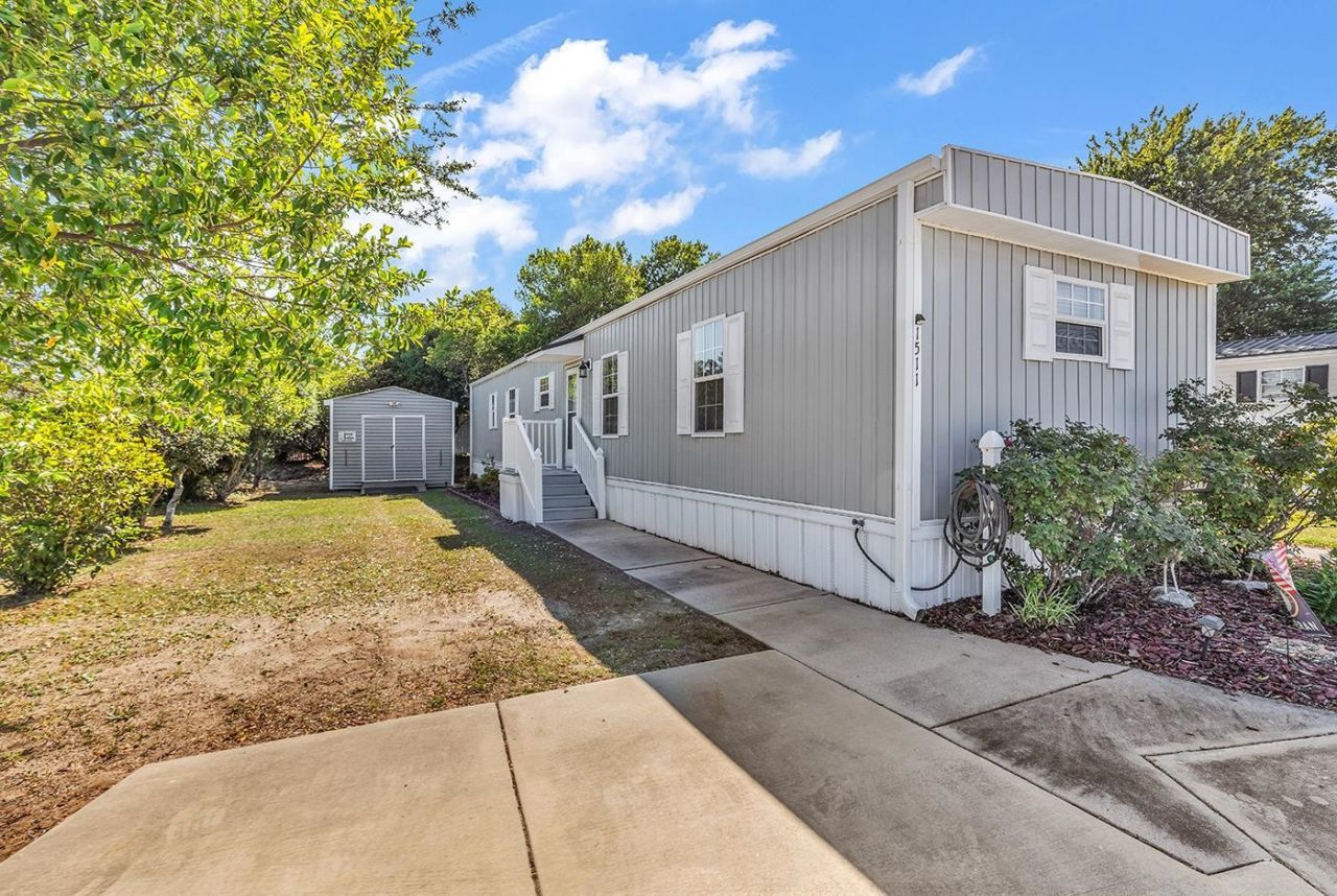 1511 Tams Dr. Photo 25